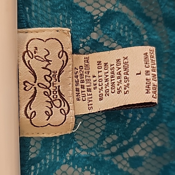 Eyelash Couture Large Top Turquoise Over Top - Picture 6 of 8